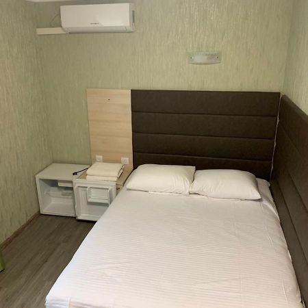 Вилла Alex Vinnytsia Extérieur photo